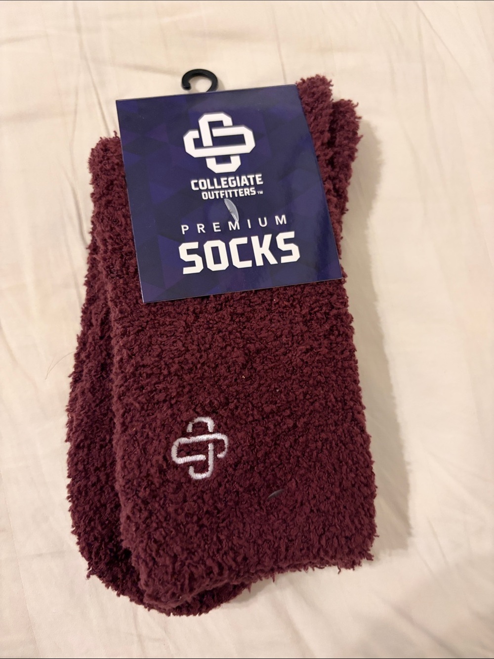 Women’s Premium Maroon Cozy Socks, NWT
